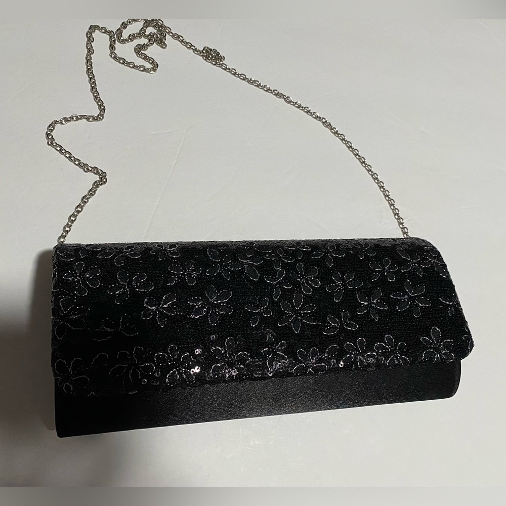 NWOT Crazy Line Clutch Chain Strap Handbag